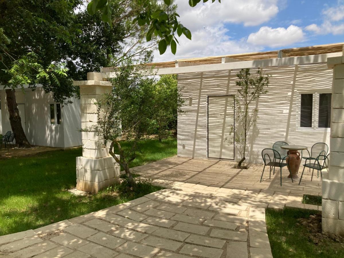Agriturismo Tenuta La Monaca Aradeo Luaran gambar