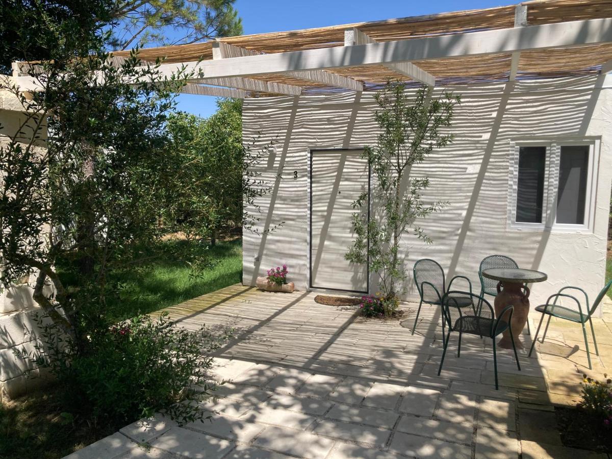 Agriturismo Tenuta La Monaca Aradeo Luaran gambar